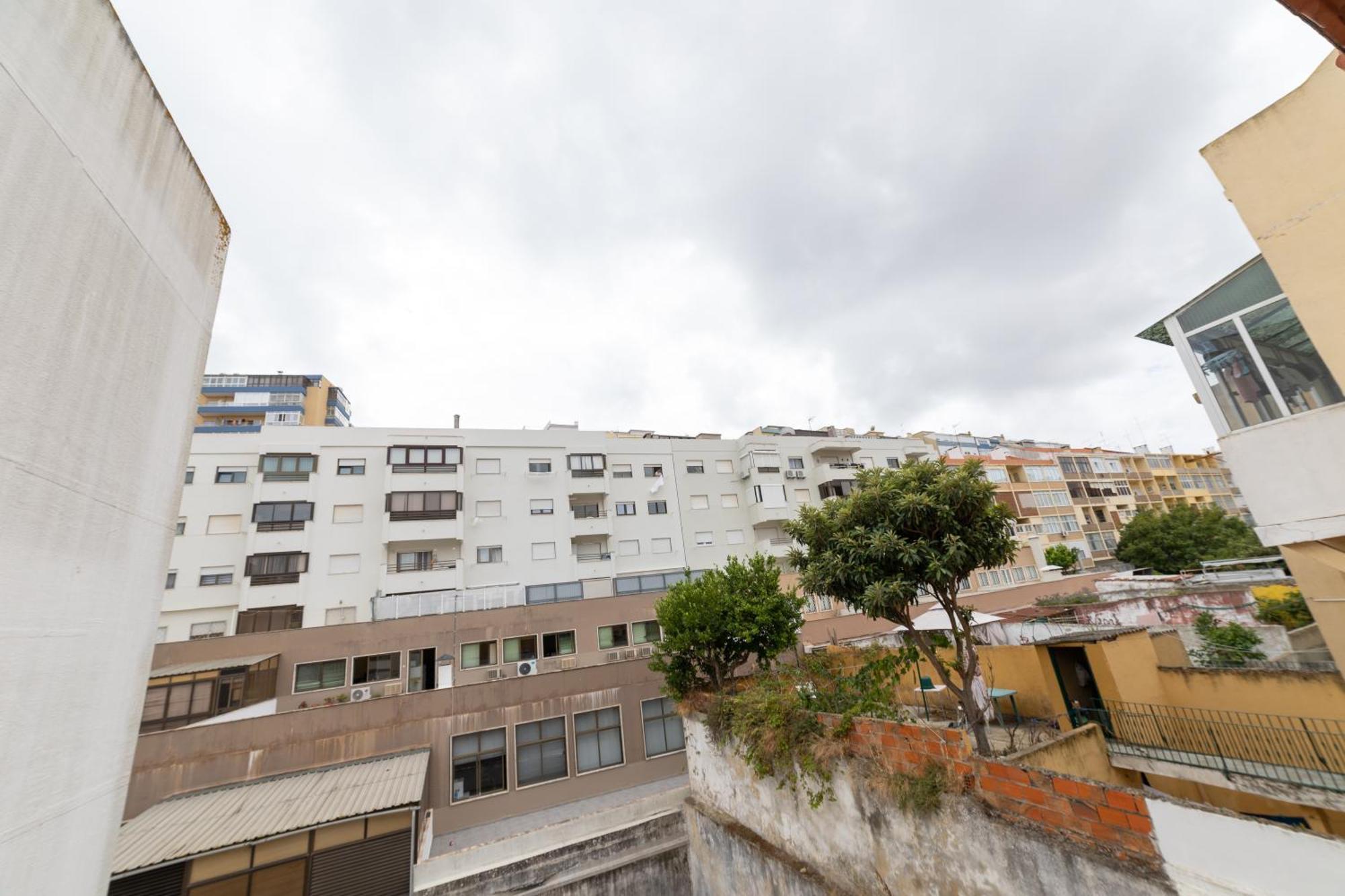 Golden Place - Cacilhas Almada Exterior photo
